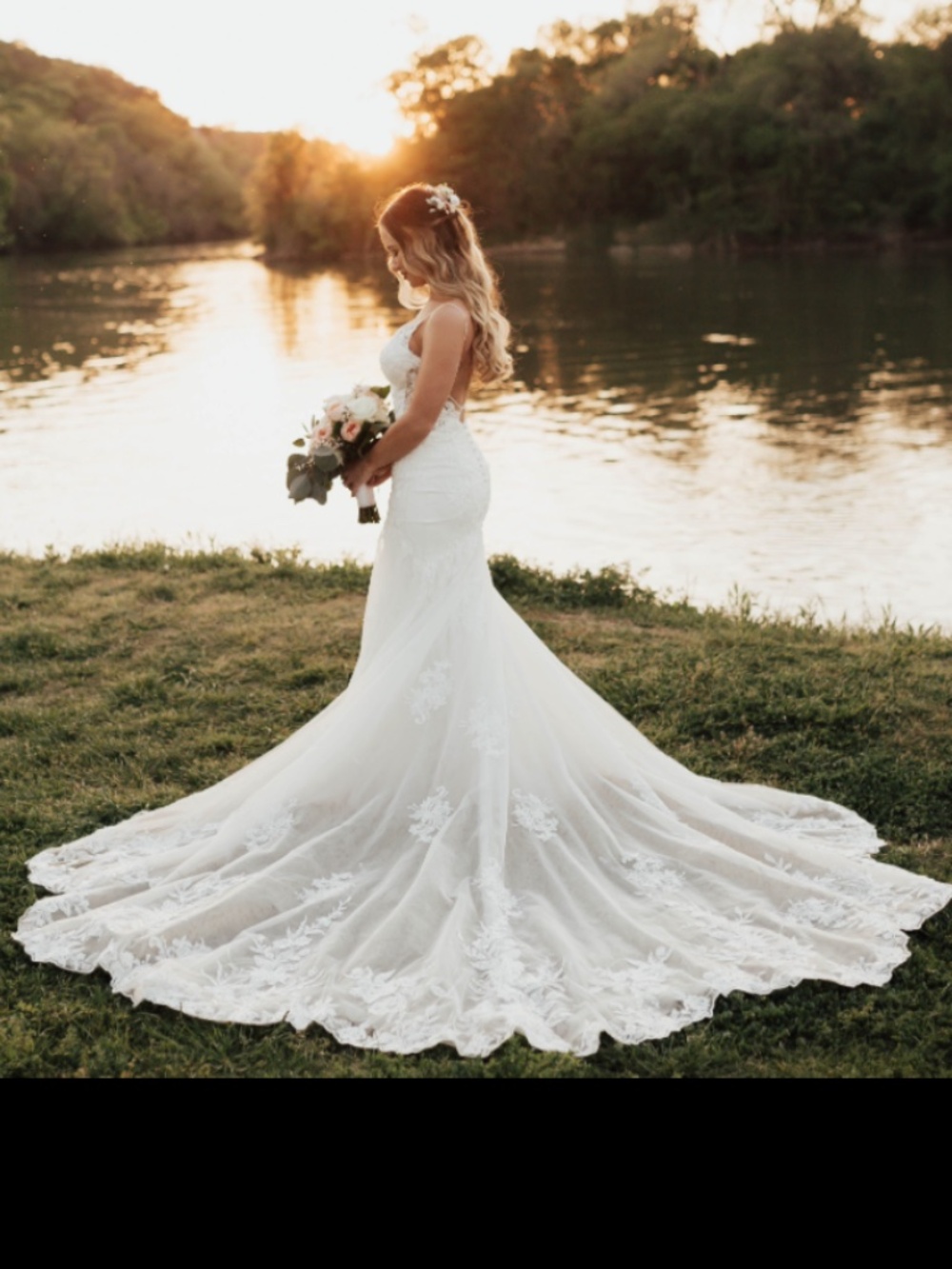 Essence of Australia D2770 fit and flare